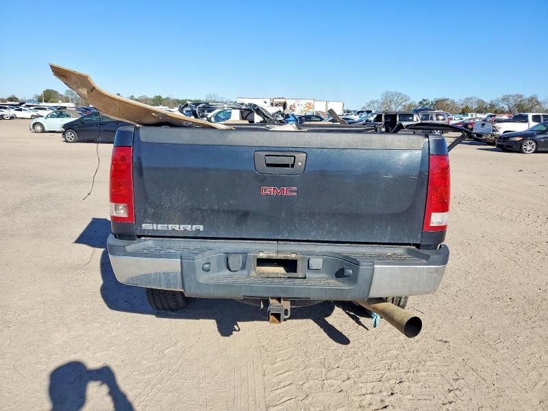 Photo 6 from auction – 2009 GMC SIERRA with VIN 1GTHK536X9F178924