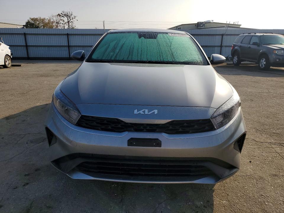 Photo 5 from auction – 2024 KIA FORTE with VIN 3KPF24AD0RE800069