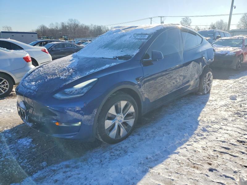 TESLA MODEL Y 2023 with VIN 7SAYGDEE4PA106649 - Photo from auction