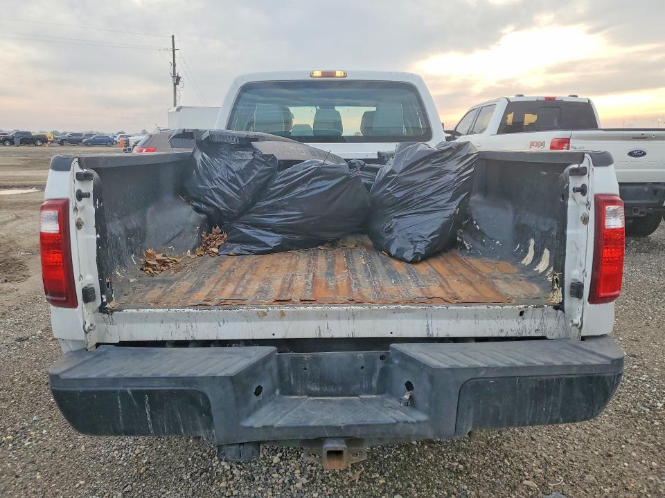 Photo 6 from auction – 2016 FORD F250 with VIN 1FT7W2A69GEA50274