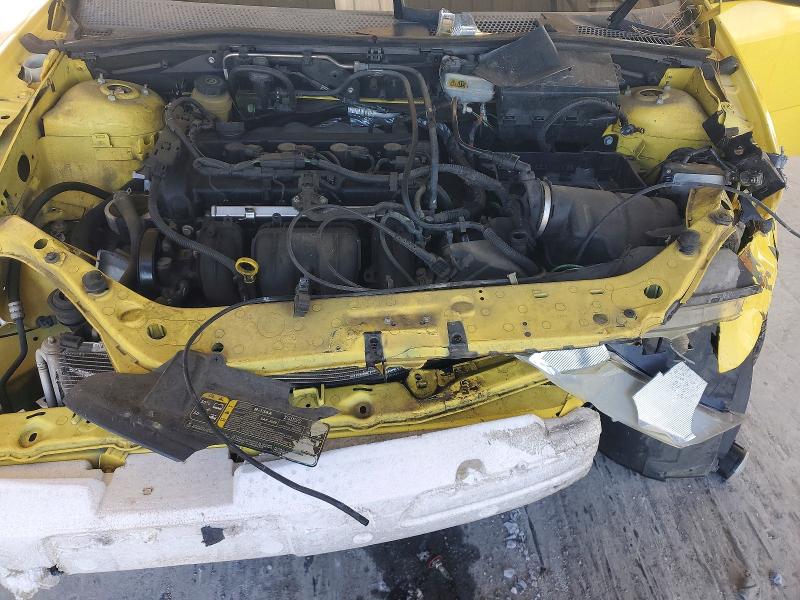 Photo 11 from auction – 2005 FORD FOCUS ZX5 with VIN 3FAFP37N75R114048