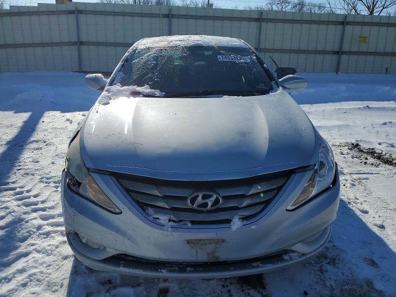 Photo 5 from auction – 2011 HYUNDAI SONATA SE with VIN 5NPEC4AC7BH269616