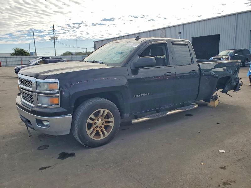 CHEVROLET SILVERADO 2014 with VIN 1GCVKREC9EZ287557 - Photo from auction