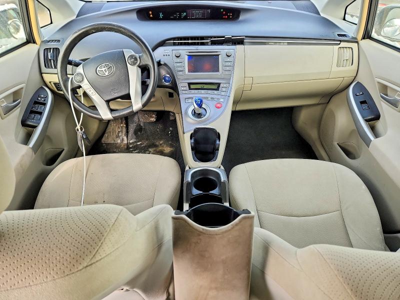 Foto 8 de la subasta – 2015 TOYOTA PRIUS con VIN JTDKN3DU2F1998597