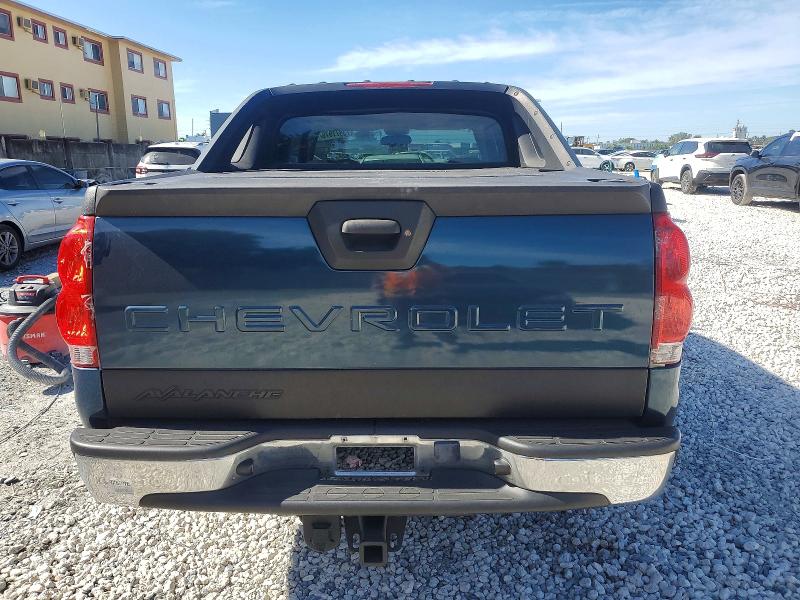 Photo 6 from auction – 2005 CHEVROLET AVALANCHE with VIN 3GNEC12Z65G131281