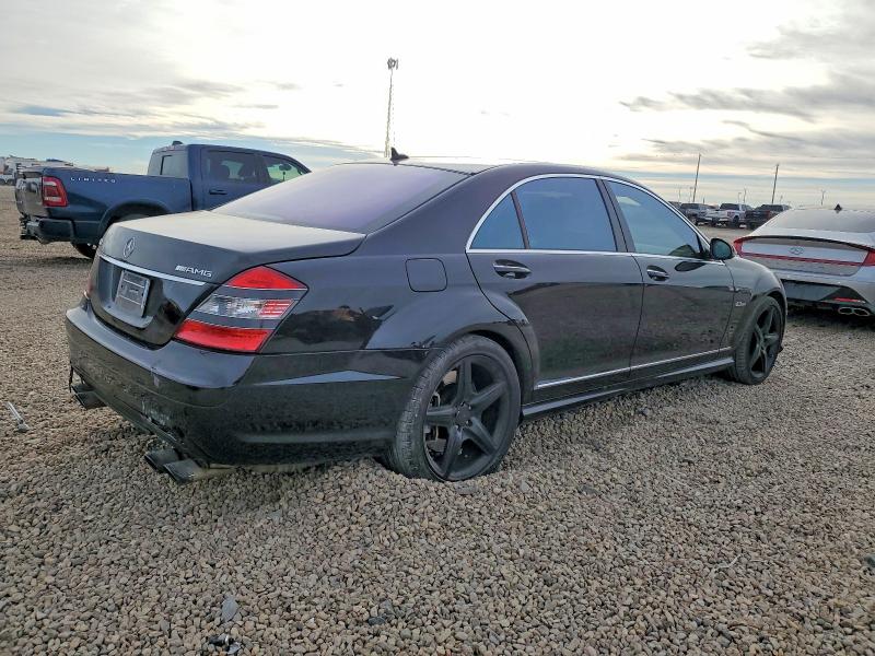 Снимка 3 от търг – 2009 MERCEDES BENZ S с VIN WDDNG77X29A266694