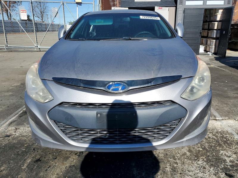 Photo 5 from auction – 2013 HYUNDAI SONATA HYB with VIN KMHEC4A47DA051027
