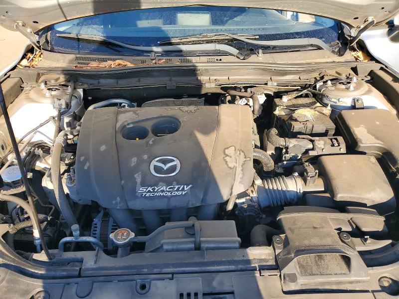 Photo 11 from auction – 2018 MAZDA 3 with VIN 3MZBN1U78JM191153
