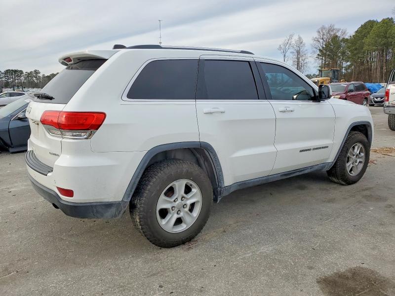 Photo 3 from auction – 2017 JEEP GRAND CHER with VIN 1C4RJFAG3HC809733