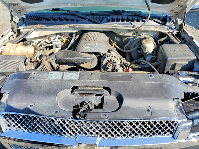 Photo 11 from auction – 2006 CHEVROLET SILVERADO with VIN 1GCEC19VX6Z170291