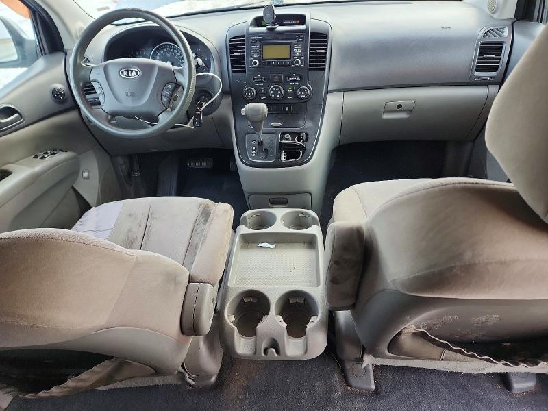 Photo 8 from auction – 2011 KIA SEDONA LX with VIN KNDMG4C71B6368846