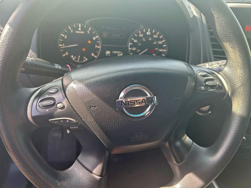 Photo 12 from auction – 2014 NISSAN PATHFINDER with VIN 5N1AR2MN0EC731041