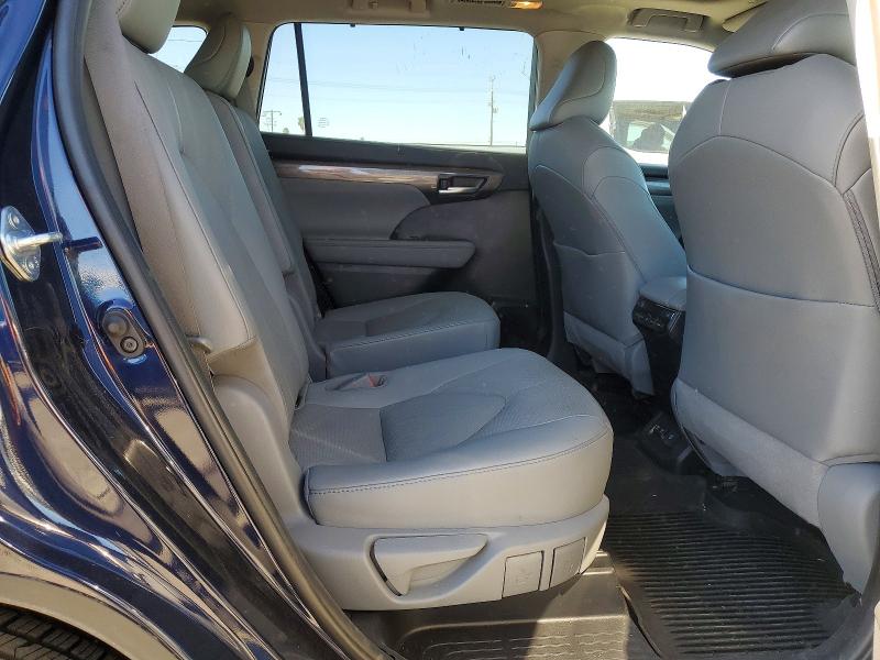 Photo 10 from auction – 2021 TOYOTA HIGHLANDER with VIN 5TDFZRBH7MS152626