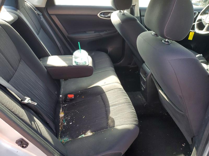 Photo 10 from auction – 2018 NISSAN SENTRA with VIN 3N1AB7AP0JY256846
