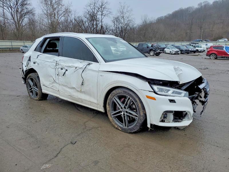 Photo 4 from auction – 2018 AUDI SQ5 PRESTI with VIN WA1C4AFY4J2183245