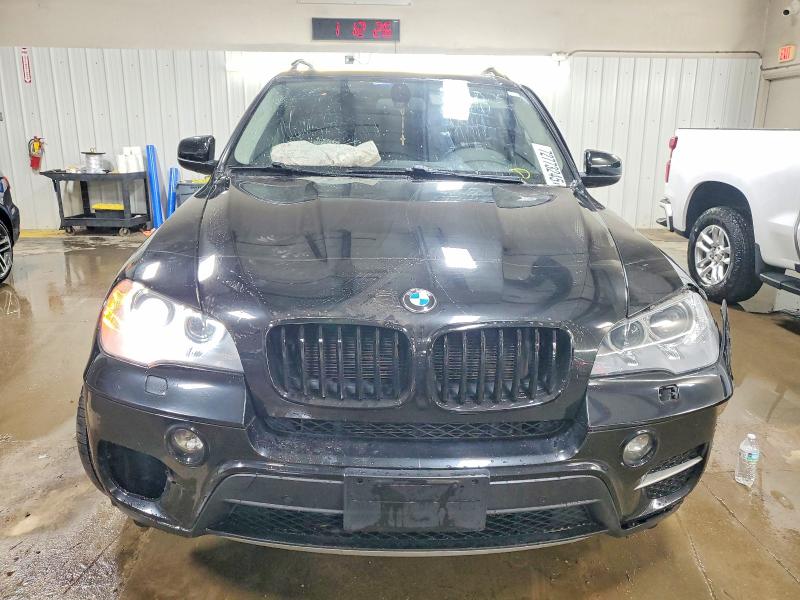 Photo 5 from auction – 2013 BMW X5 XDRIVE3 with VIN 5UXZV4C58D0B12219