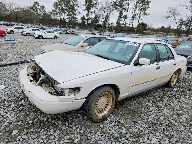MERCURY GRAND MARQ 2001 with VIN 2MEFM75W01X626640 - Photo from auction