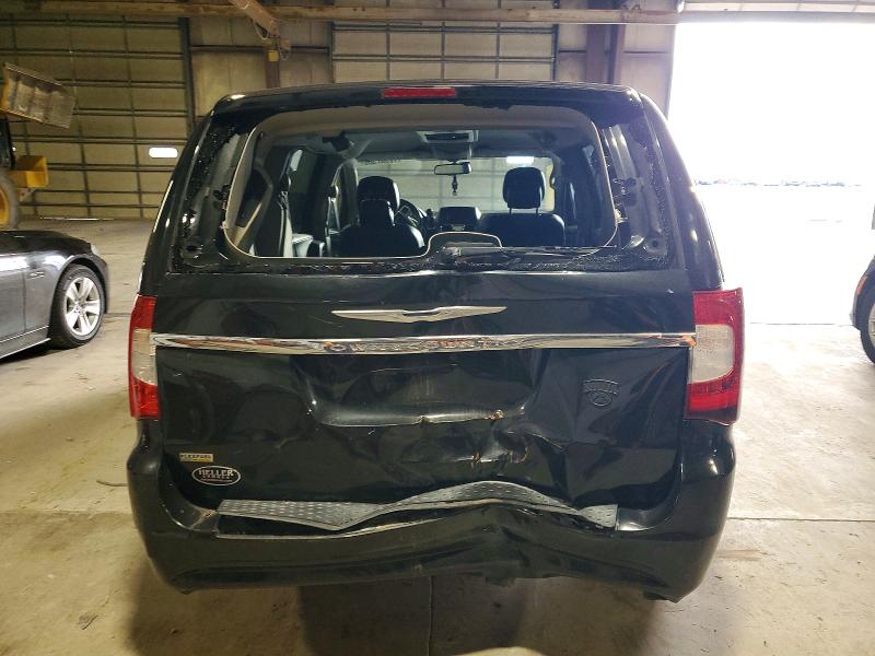 Photo 6 from auction – 2015 CHRYSLER TOWN & COU with VIN 2C4RC1BG1FR715446