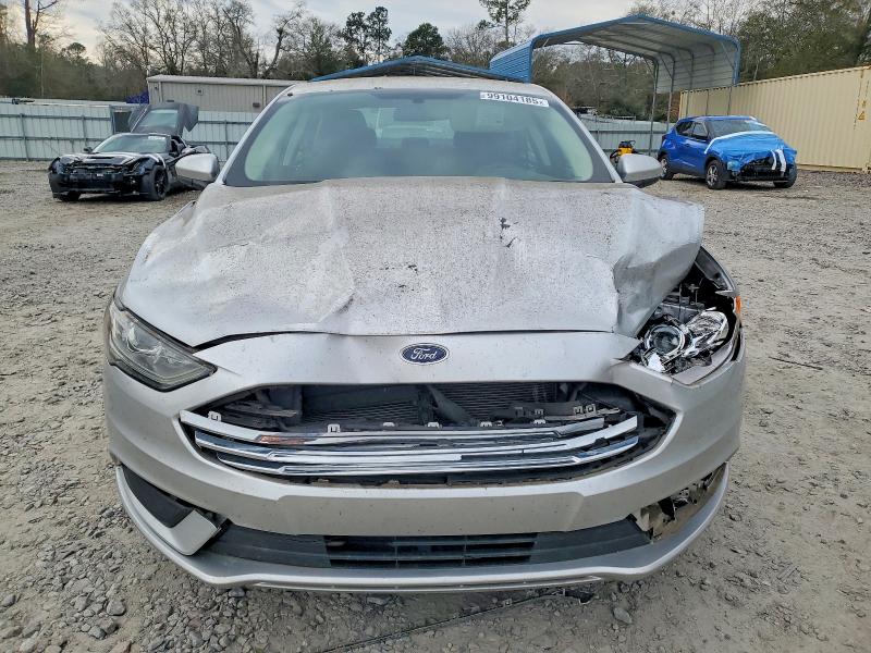 Photo 5 from auction – 2018 FORD FUSION SE with VIN 3FA6P0LU8JR162289