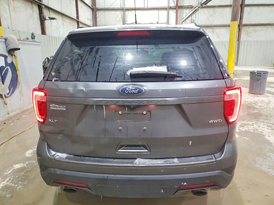 Photo 6 from auction – 2018 FORD EXPLORER with VIN 1FM5K8D82JGB64269