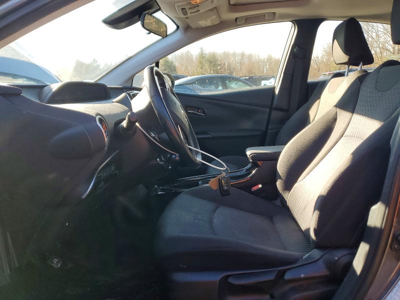Photo 7 from auction – 2017 TOYOTA PRIUS with VIN JTDKARFU1H3032082