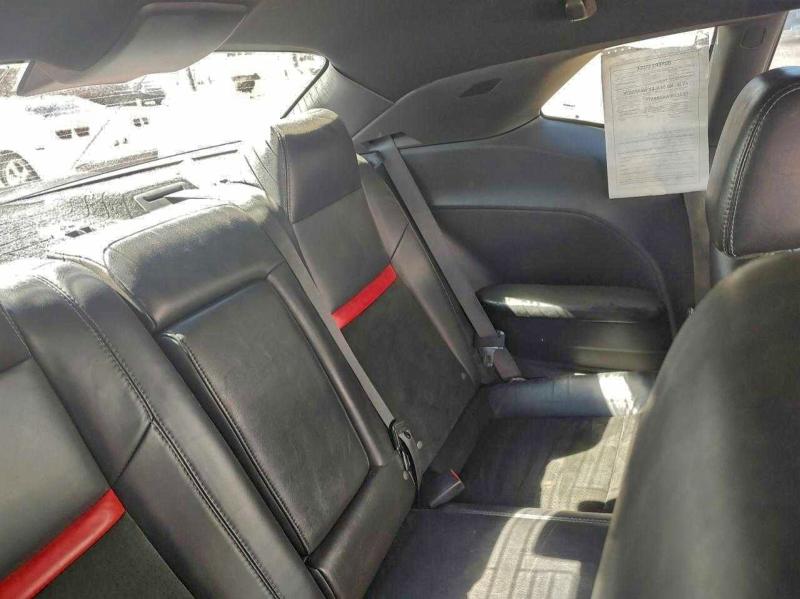 Photo 6 from auction – 2010 DODGE CHALLENGER with VIN 2B3CJ7DWXAH111414