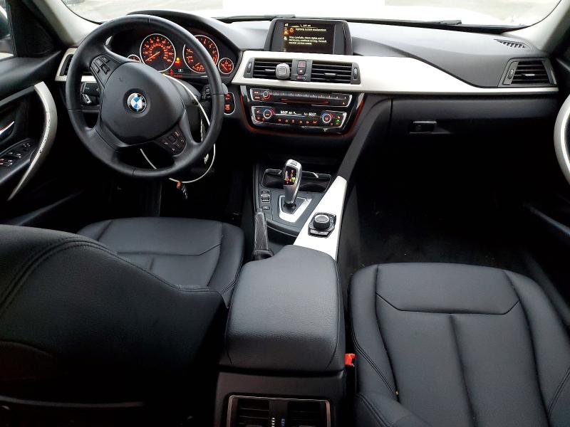 Photo 8 from auction – 2017 BMW 320 I with VIN WBA8E1G35HNU17376