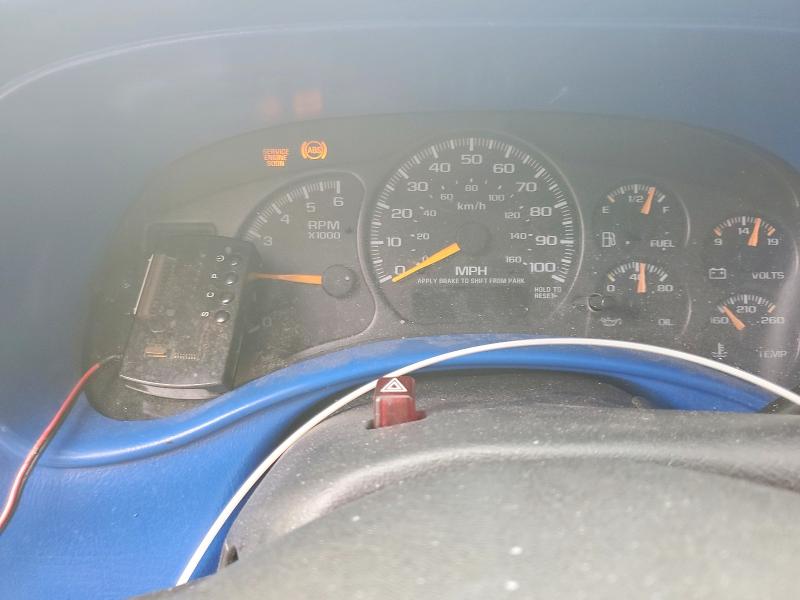 Photo 9 from auction – 2001 CHEVROLET SILVERADO with VIN 2GCEC19T211187019