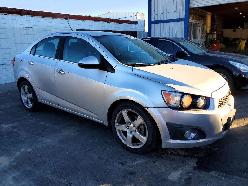 Photo 4 from auction – 2012 CHEVROLET SONIC with VIN 1G1JE5SHXC4165663