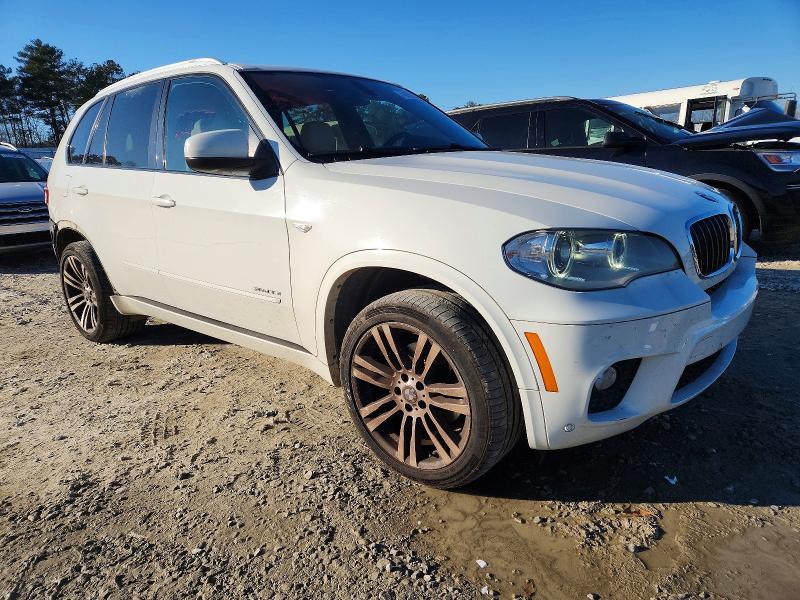 Photo 4 from auction – 2013 BMW X5 XDRIVE3 with VIN 5UXZV4C58D0B16822
