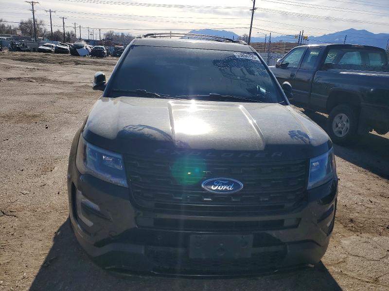Photo 5 from auction – 2017 FORD EXPLORER with VIN 1FM5K8GT6HGC05464