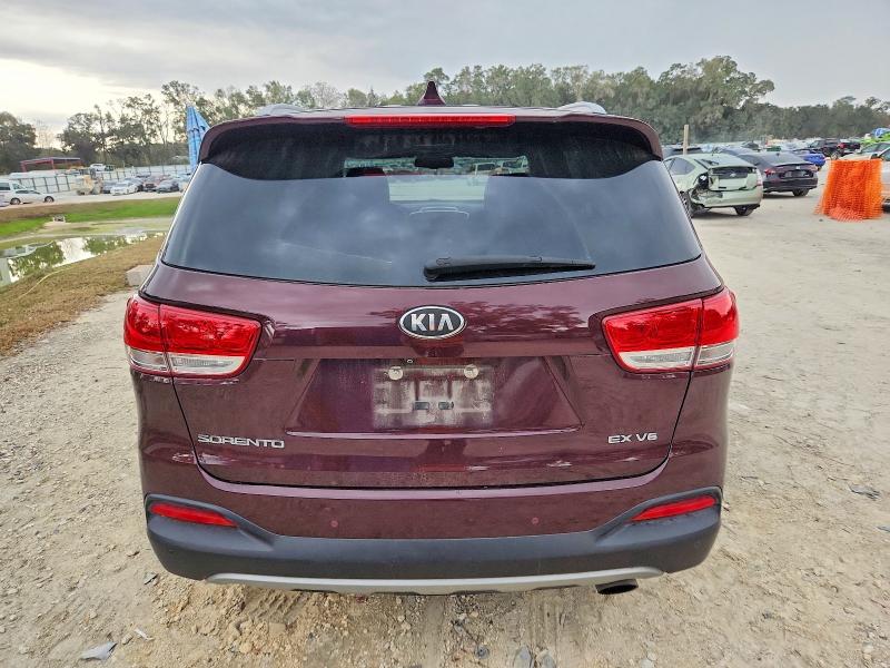 Photo 6 from auction – 2017 KIA SORENTO EX with VIN 5XYPH4A56HG249966