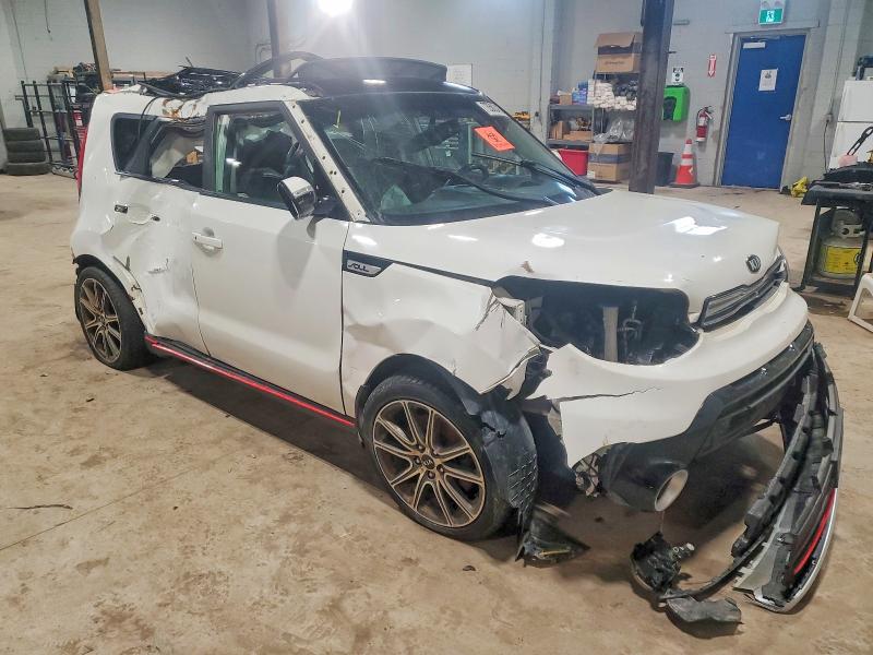 Photo 4 from auction – 2017 KIA SOUL with VIN KNDJX3AA8H7465802