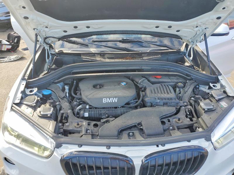 Photo 12 from auction – 2017 BMW X1 XDRIVE2 with VIN WBXHT3C35H5F85972