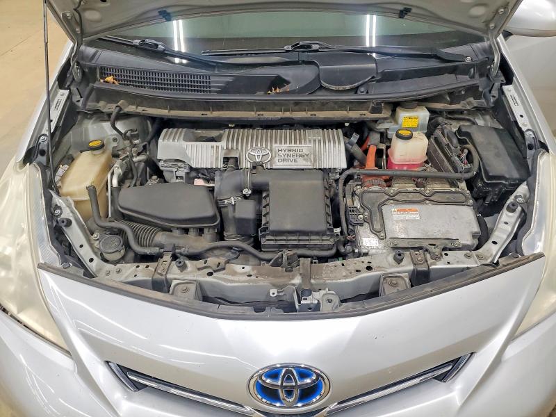 Photo 11 from auction – 2012 TOYOTA PRIUS V with VIN JTDZN3EUXC3075488