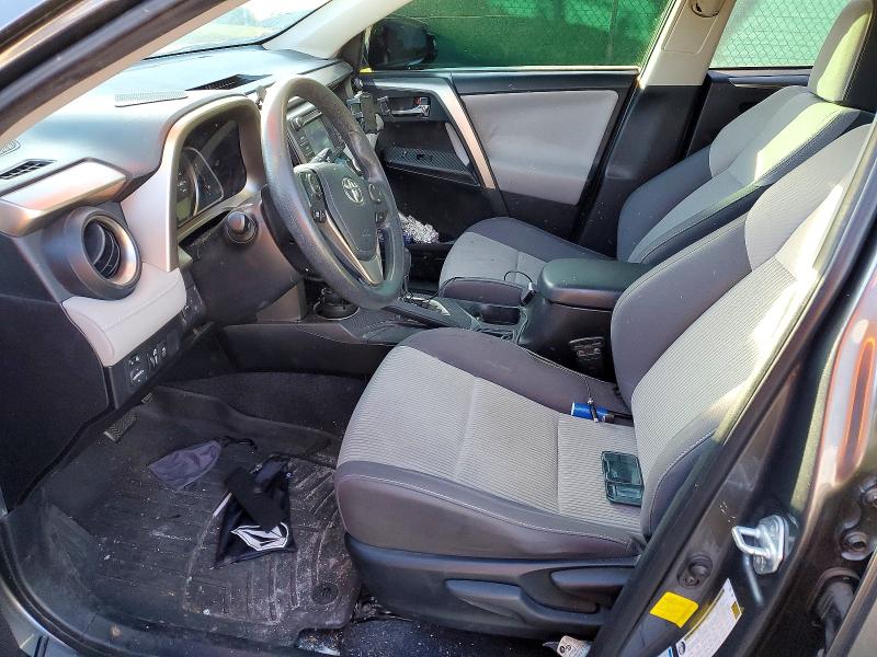 Photo 7 from auction – 2015 TOYOTA RAV4 XLE with VIN JTMRFREV7FD120846