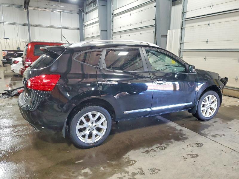 Photo 3 from auction – 2013 NISSAN ROGUE S with VIN JN8AS5MV3DW659571