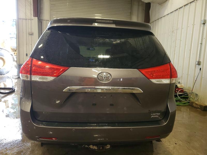 Photo 6 from auction – 2013 TOYOTA SIENNA XLE with VIN 5TDDK3DC3DS049522