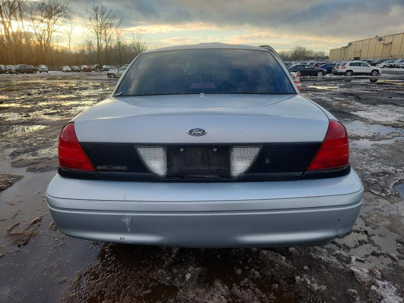 Photo 6 from auction – 2008 FORD CROWN VICT with VIN 2FAFP71V28X166256