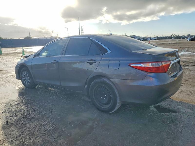 Photo 2 from auction – 2016 TOYOTA CAMRY LE with VIN 4T1BF1FK1GU135136