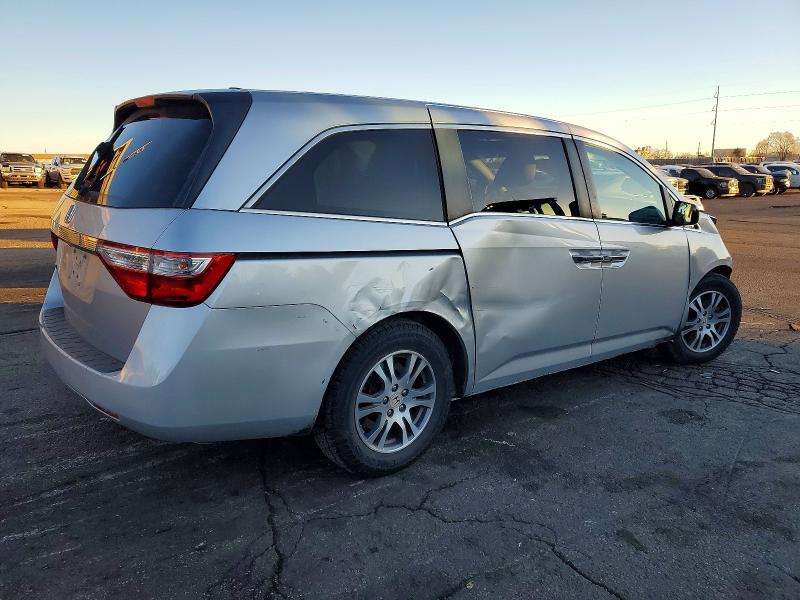 Photo 3 from auction – 2012 HONDA ODYSSEY with VIN 5FNRL5H69CB124634