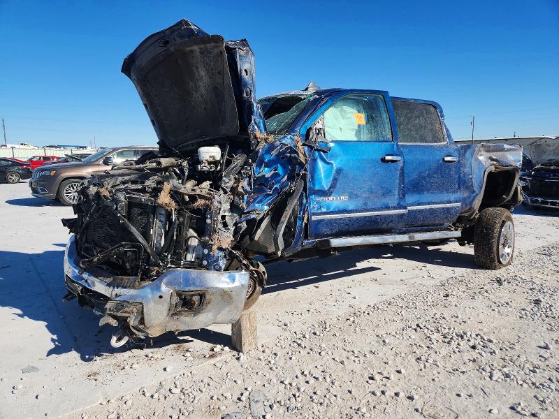 GMC SIERRA K25 2015 with VIN 1GT12ZE89FF660335 - Photo from auction