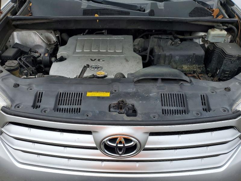 Photo 12 from auction – 2011 TOYOTA HIGHLANDER with VIN 5TDZK3EH8BS044149