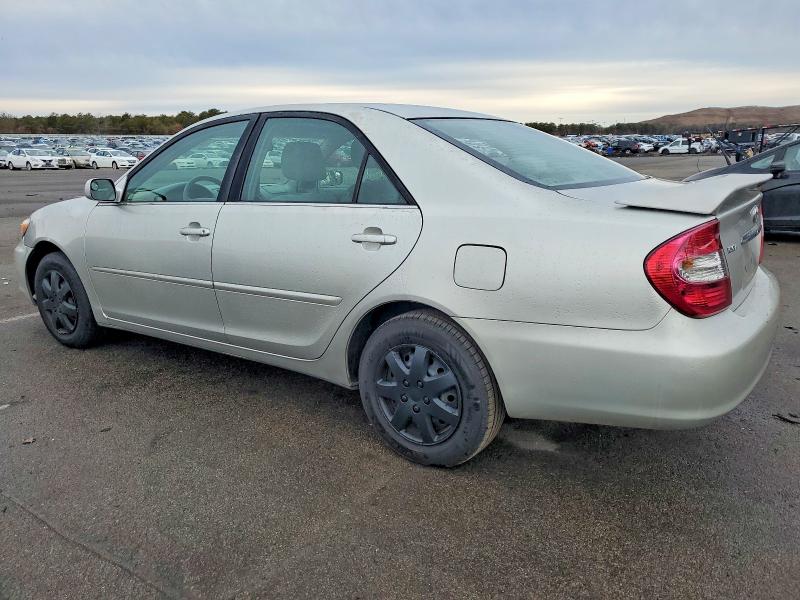 Photo 2 from auction – 2003 TOYOTA CAMRY LE with VIN 4T1BE32KX3U770287