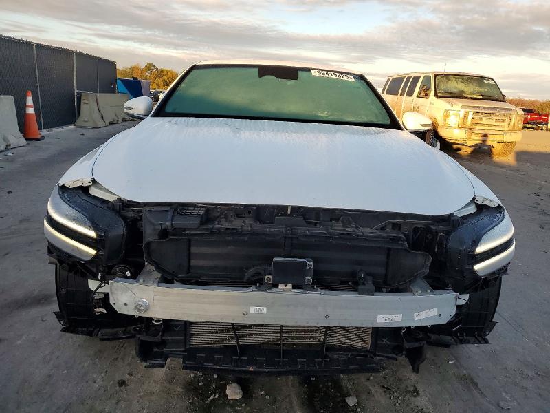 Photo 5 from auction – 2024 GENESIS G70 BASE with VIN KMTG34SC8RU140289
