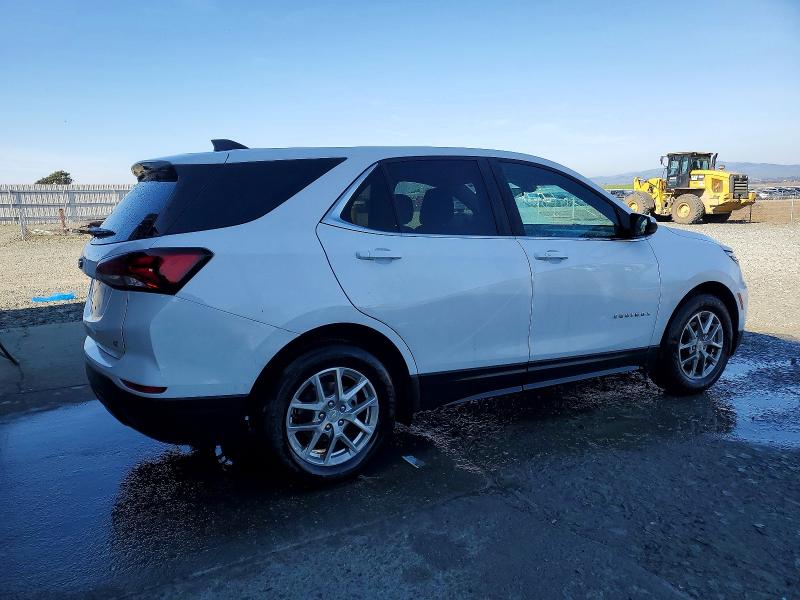 Photo 3 from auction – 2022 CHEVROLET EQUINOX LT with VIN 3GNAXKEVXNL195235