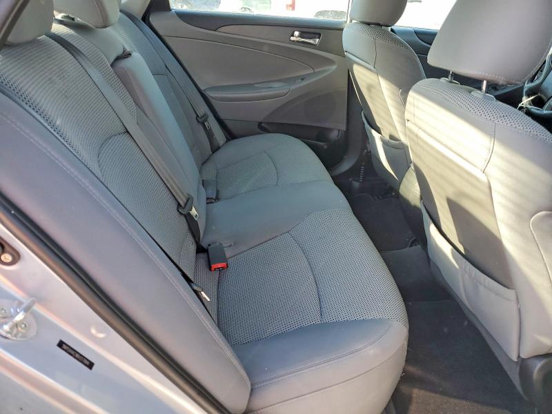 Photo 10 from auction – 2011 HYUNDAI SONATA GLS with VIN 5NPEB4AC9BH217844