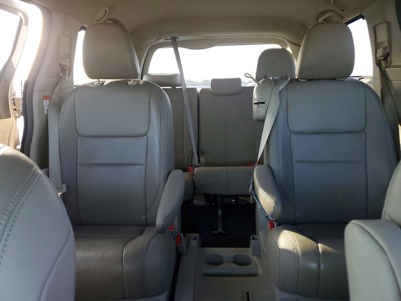 Photo 10 from auction – 2015 TOYOTA SIENNA with VIN 5TDYK3DC2FS580473