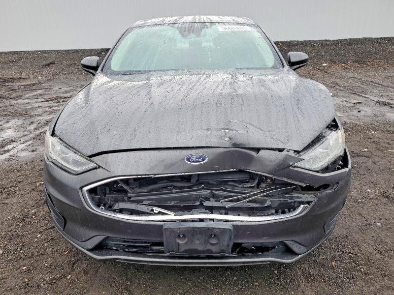 Photo 11 from auction – 2019 FORD FUSION with VIN 3FA6P0HD6KR194426