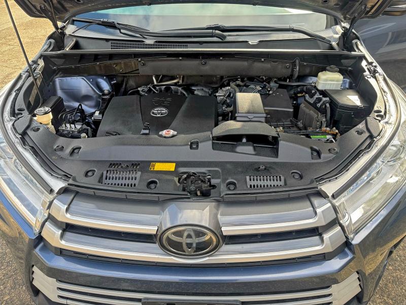 Photo 11 from auction – 2018 TOYOTA HIGHLANDER with VIN 5TDBZRFH1JS867017